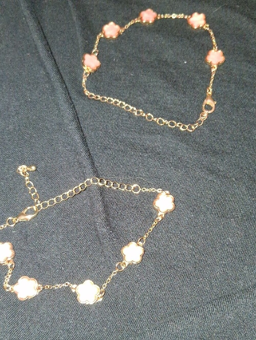 Delicate  Clover Chain Bracelet - Women Jewelry Peach Color  See All Pics